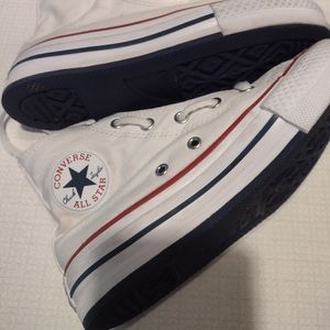 White Converse girl shoes